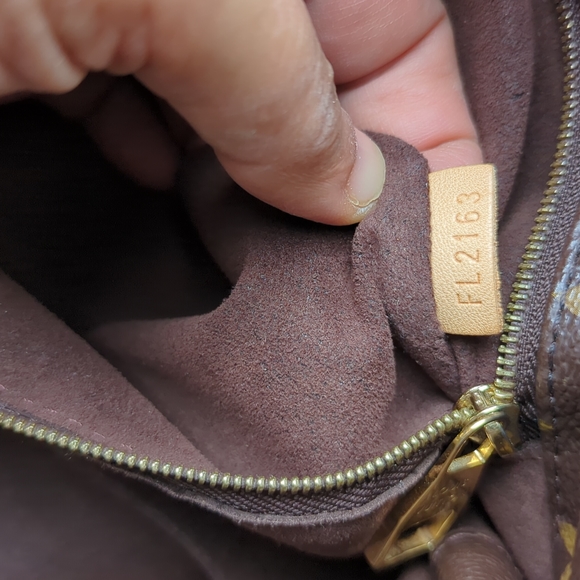 Louis Vuitton Metis hobo bag (discontinued) - Picture 13 of 16